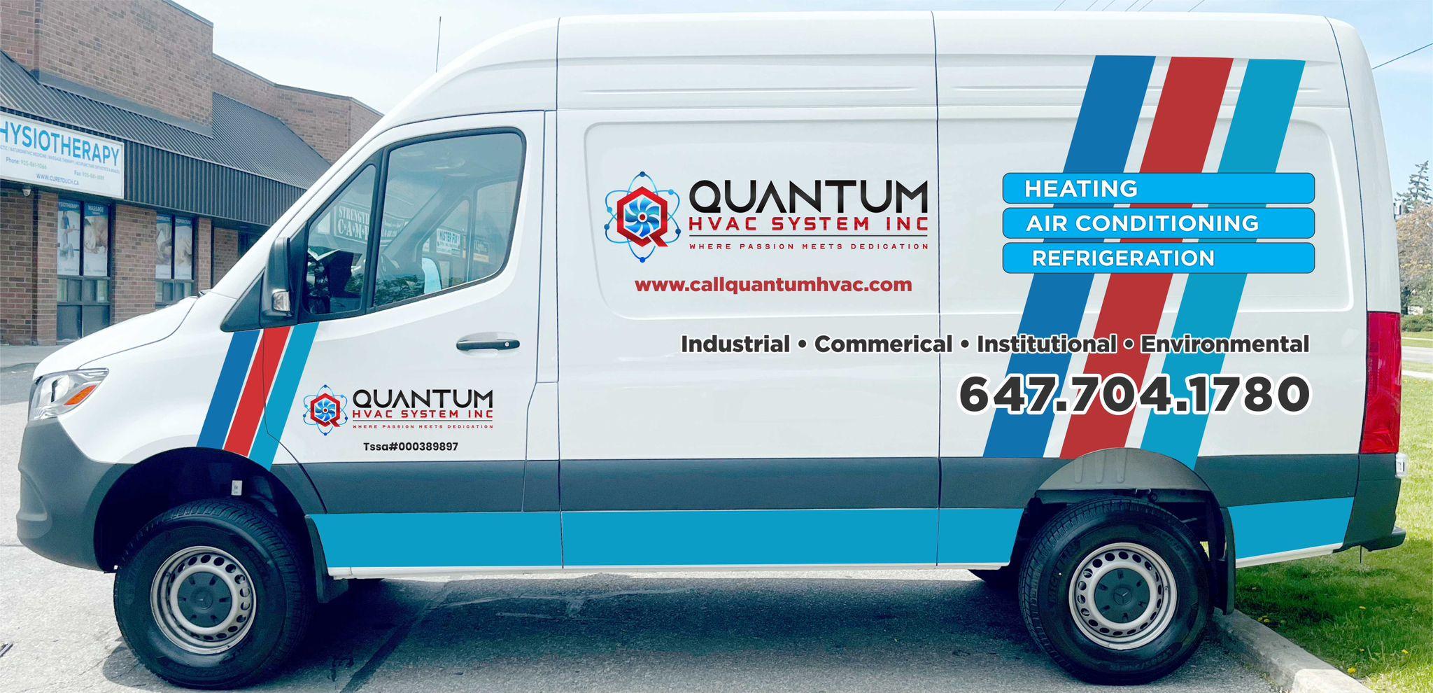 Display Cases & Merchandisers